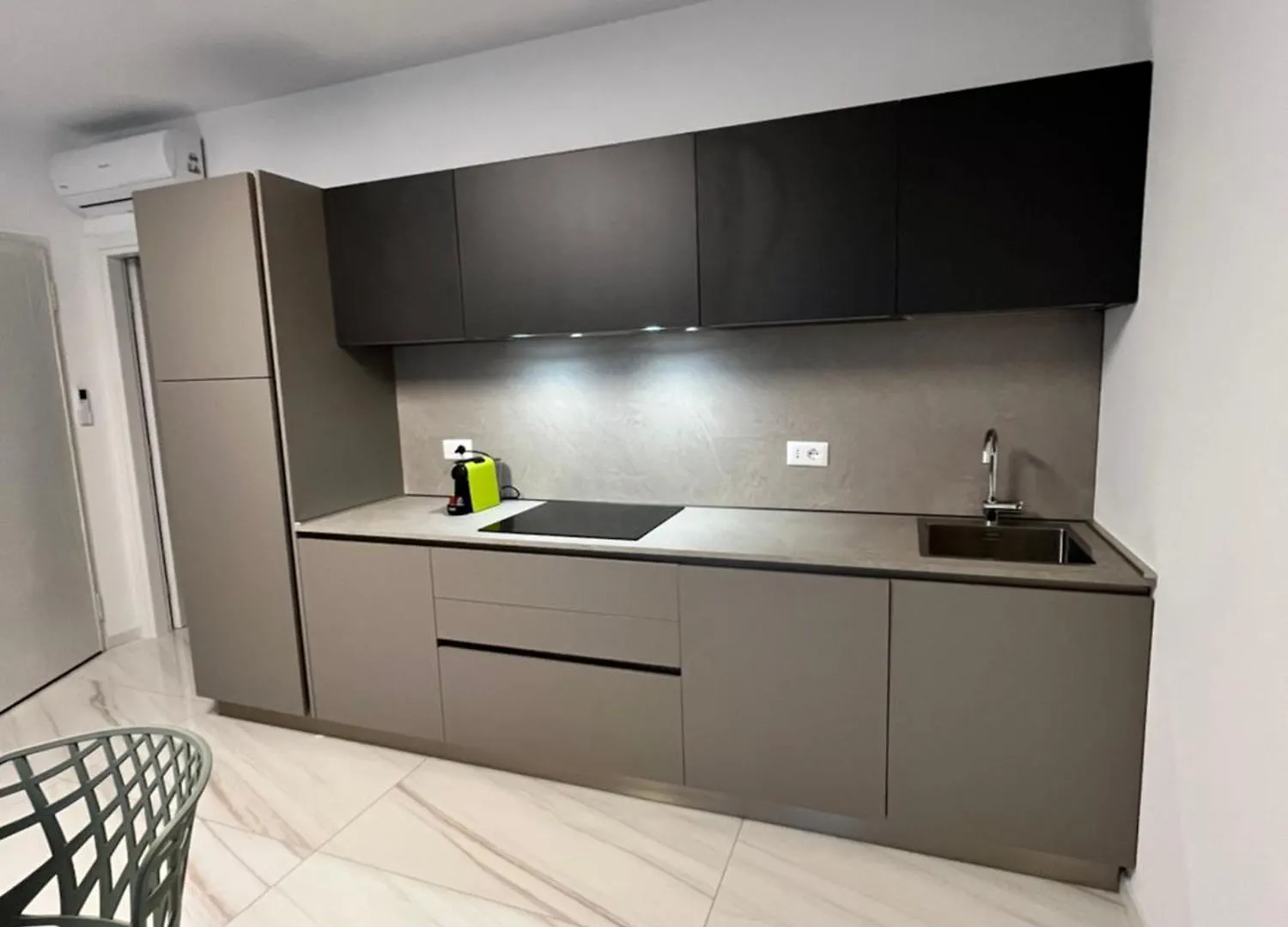 Apartament Beach Palace With Small Swimming Pool, Private Beach, Parking Lido di Jesolo Włochy